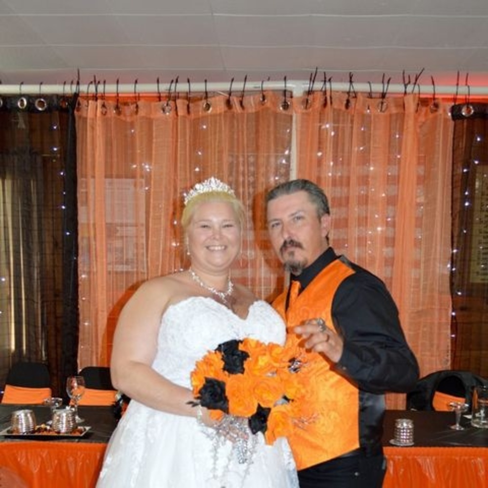 Meet your Posher, Salina